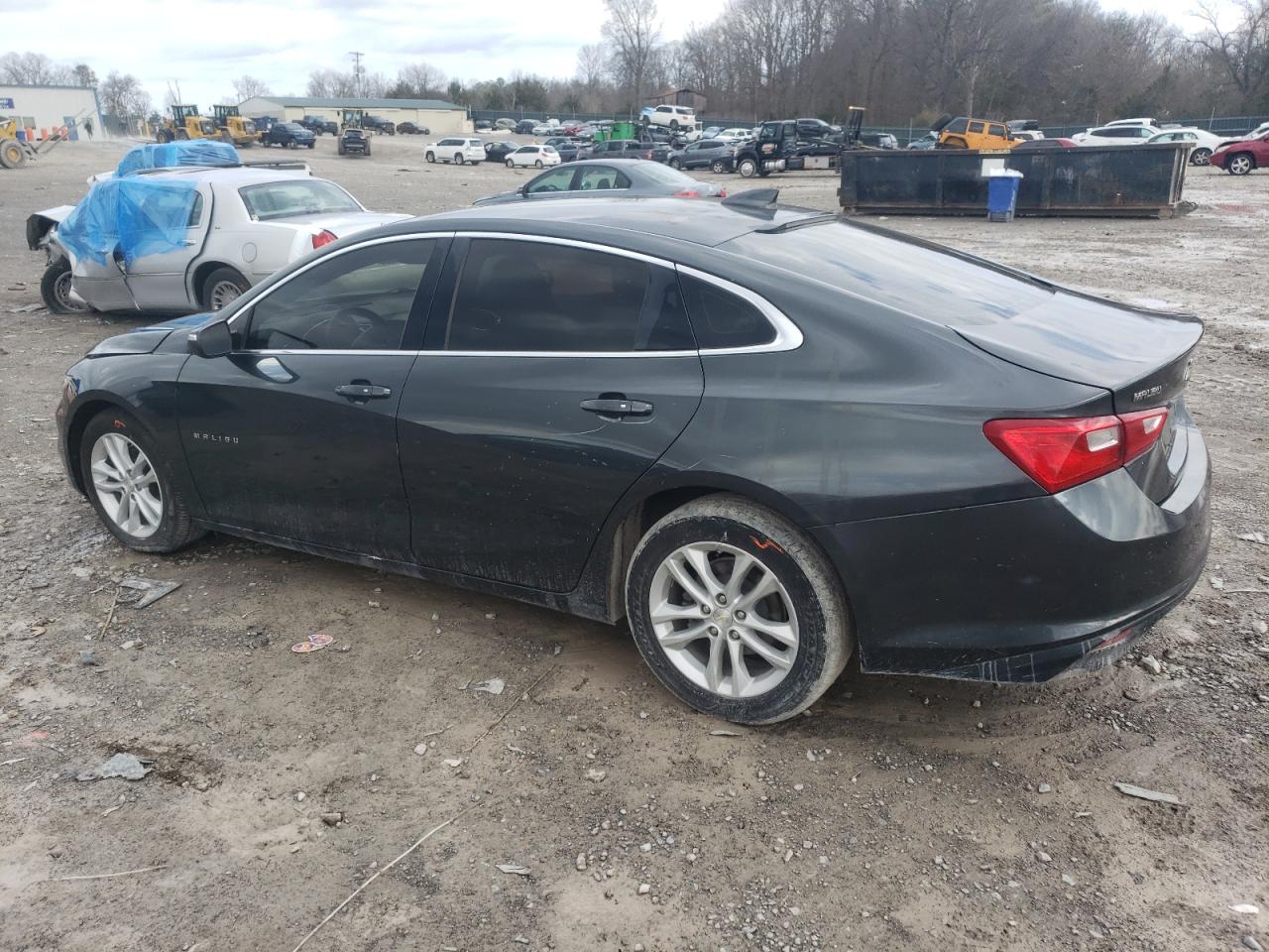 2018 Chevrolet Malibu - Image 2