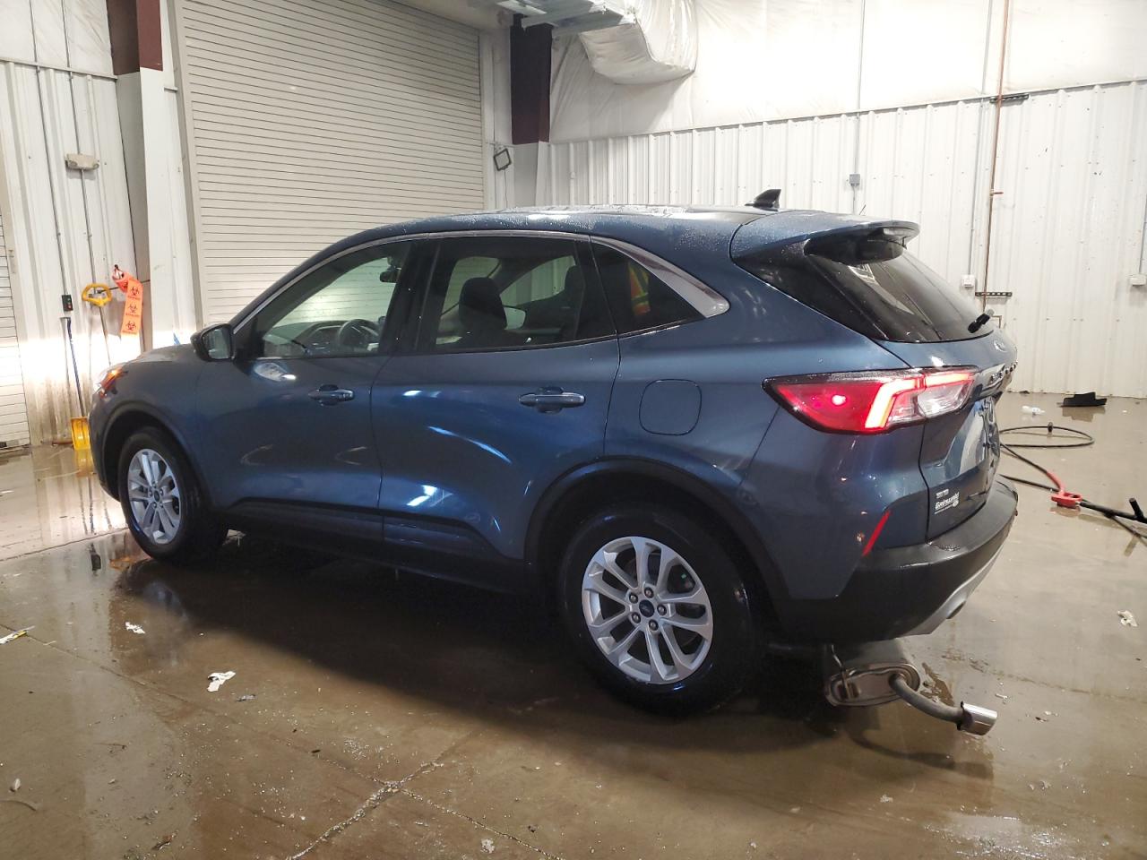 2020 Ford Escape - Image 2