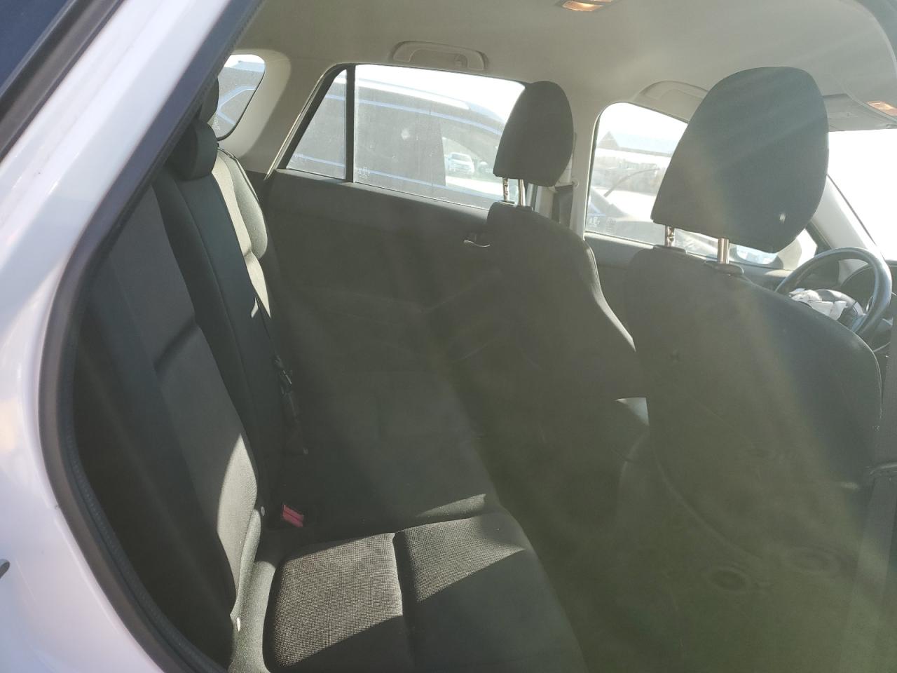 2016 Mazda CX-5 - Image 12