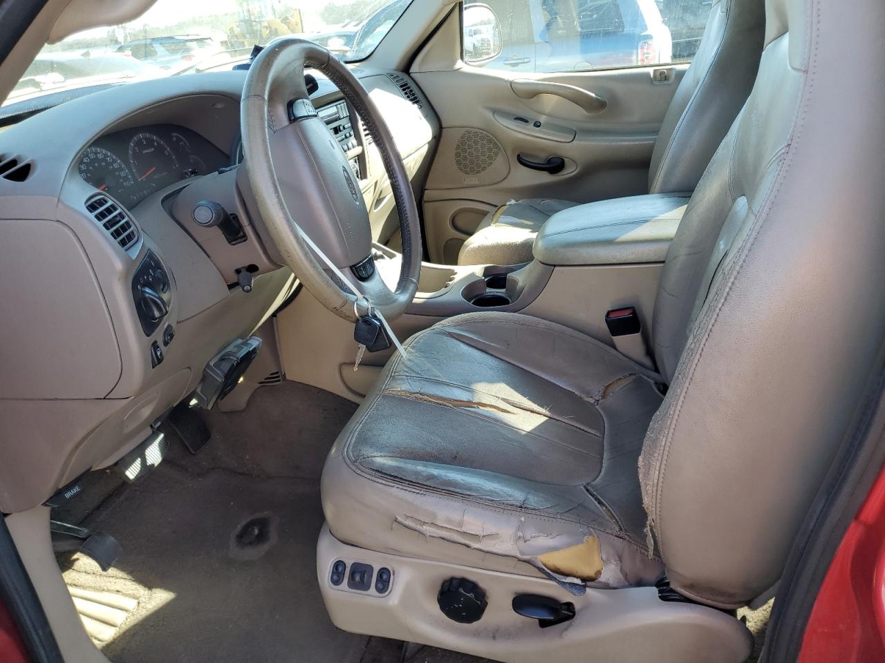 2001 Ford Expedition - Image 7