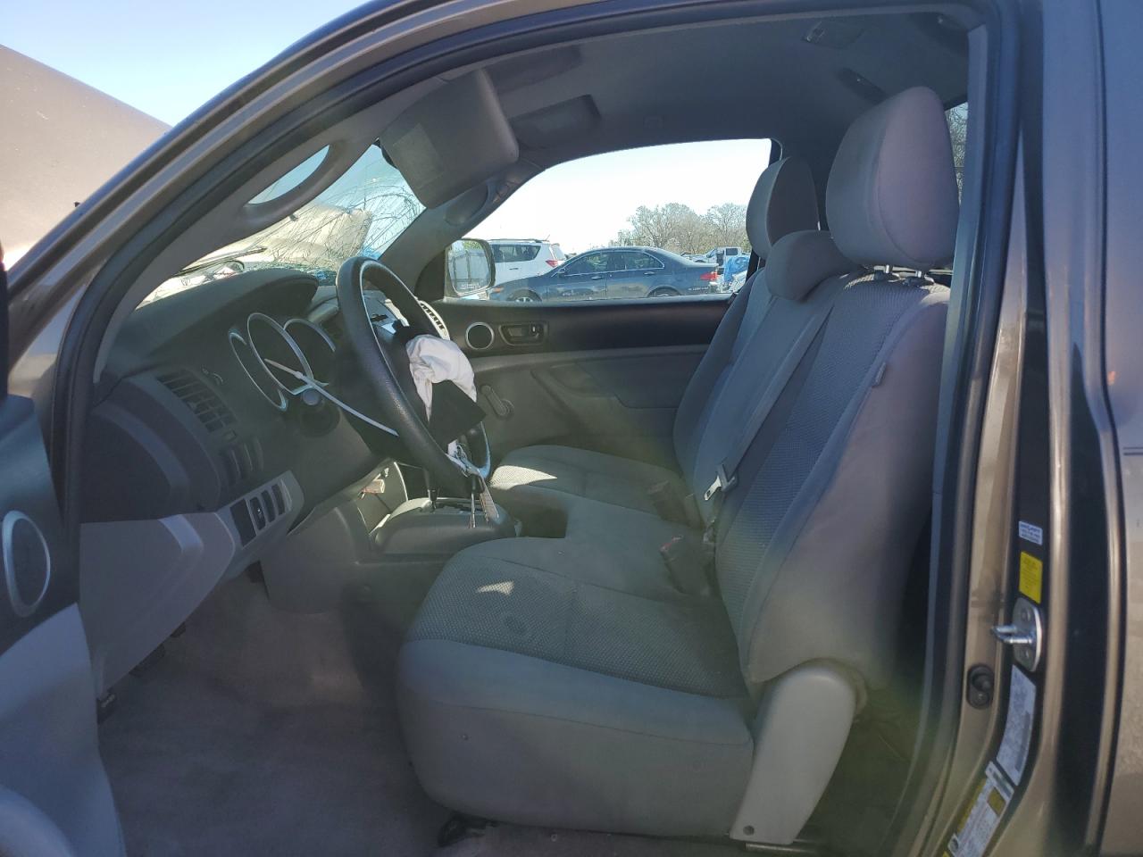 2011 Toyota Tacoma - Image 7