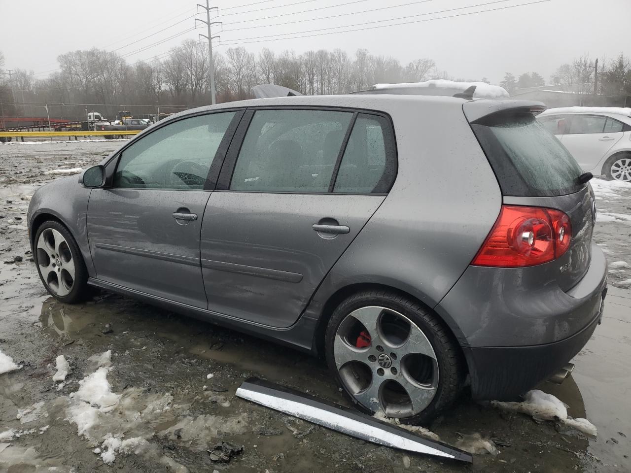 2009 Volkswagen GTI - Image 2