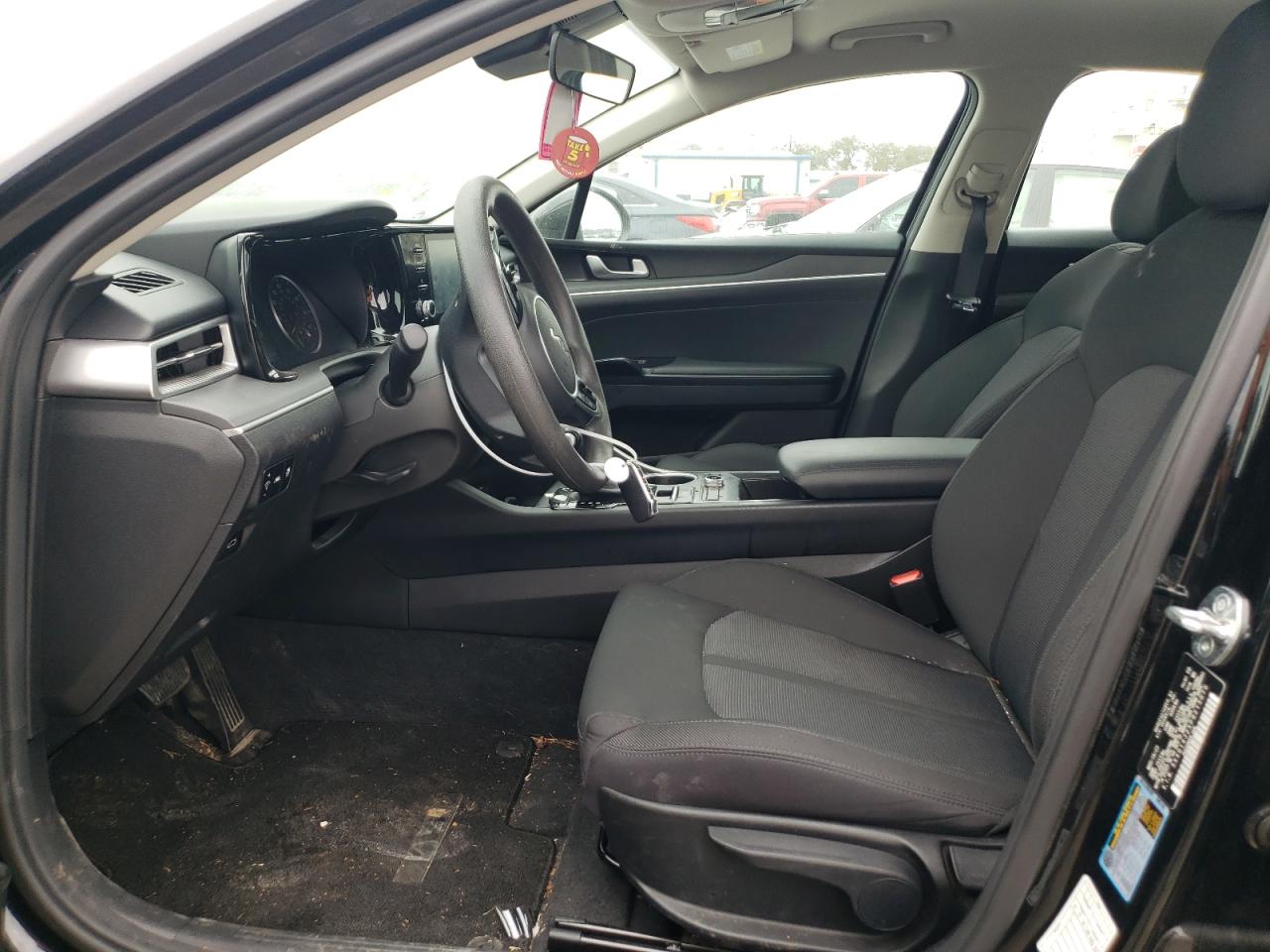 2023 Kia K5 - Image 7