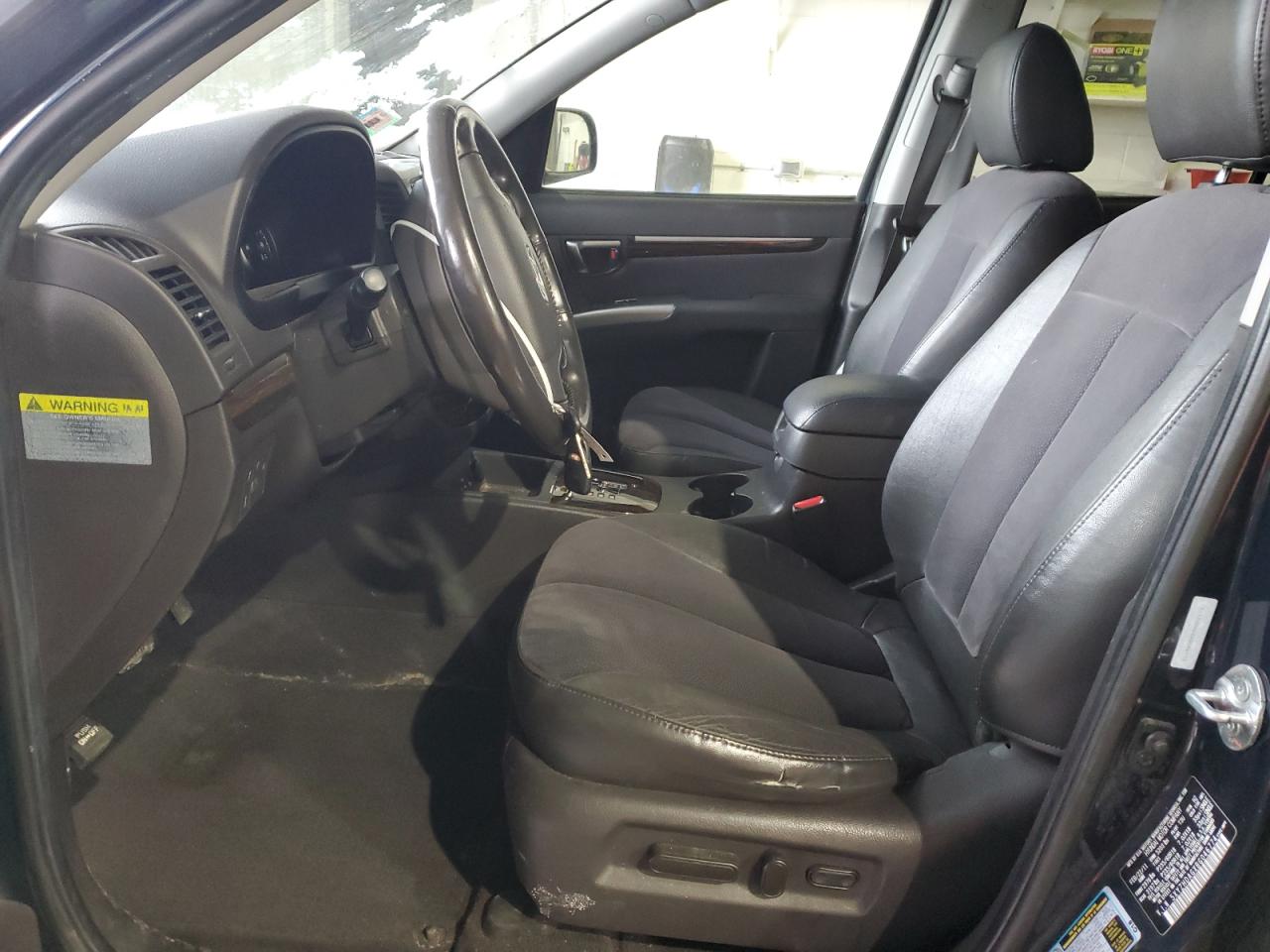2011 Hyundai Santa Fe - Image 7