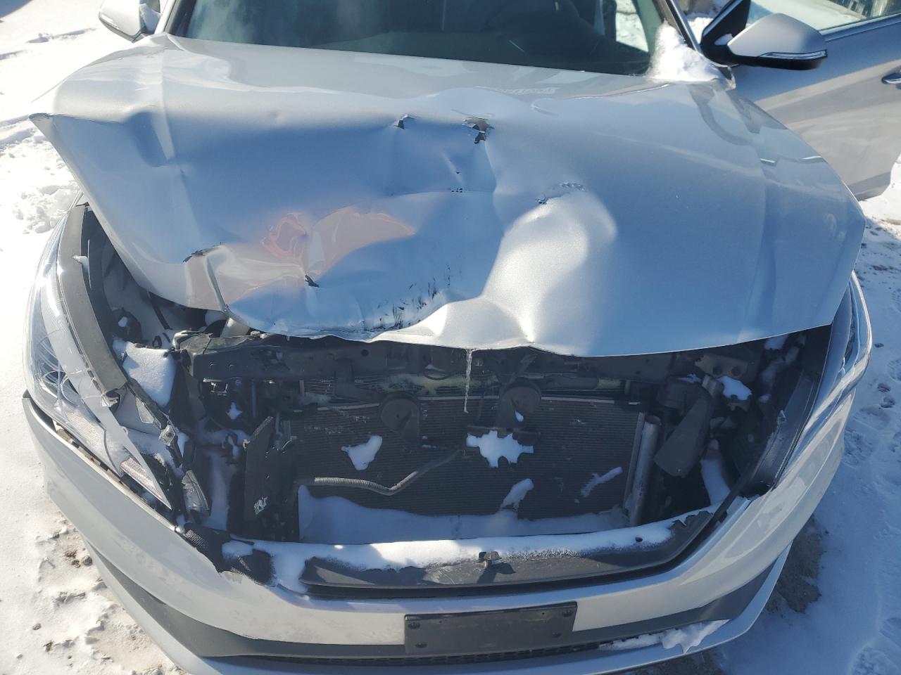 2015 Hyundai Sonata - Image 11
