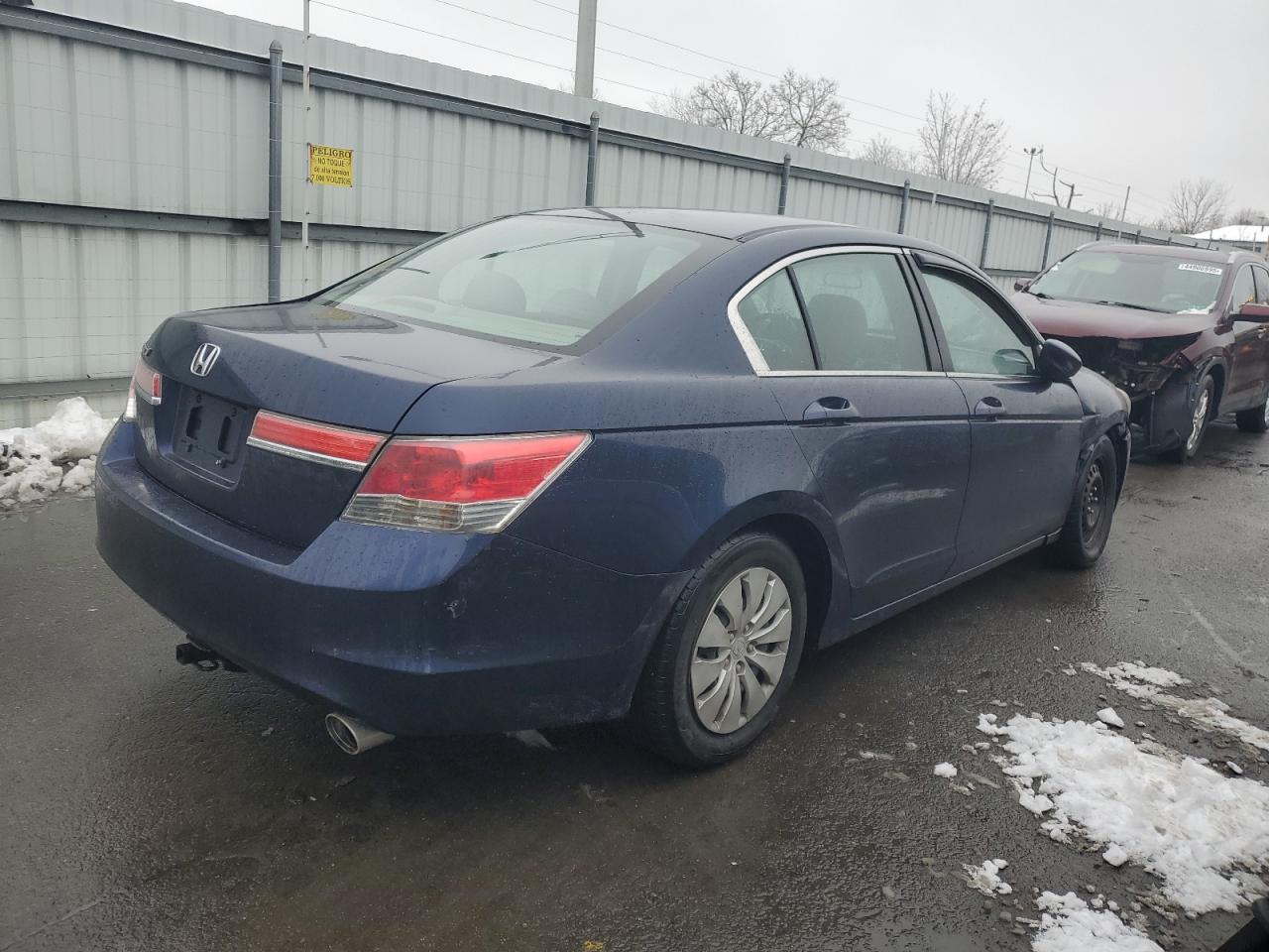 2011 Honda Accord - Image 3