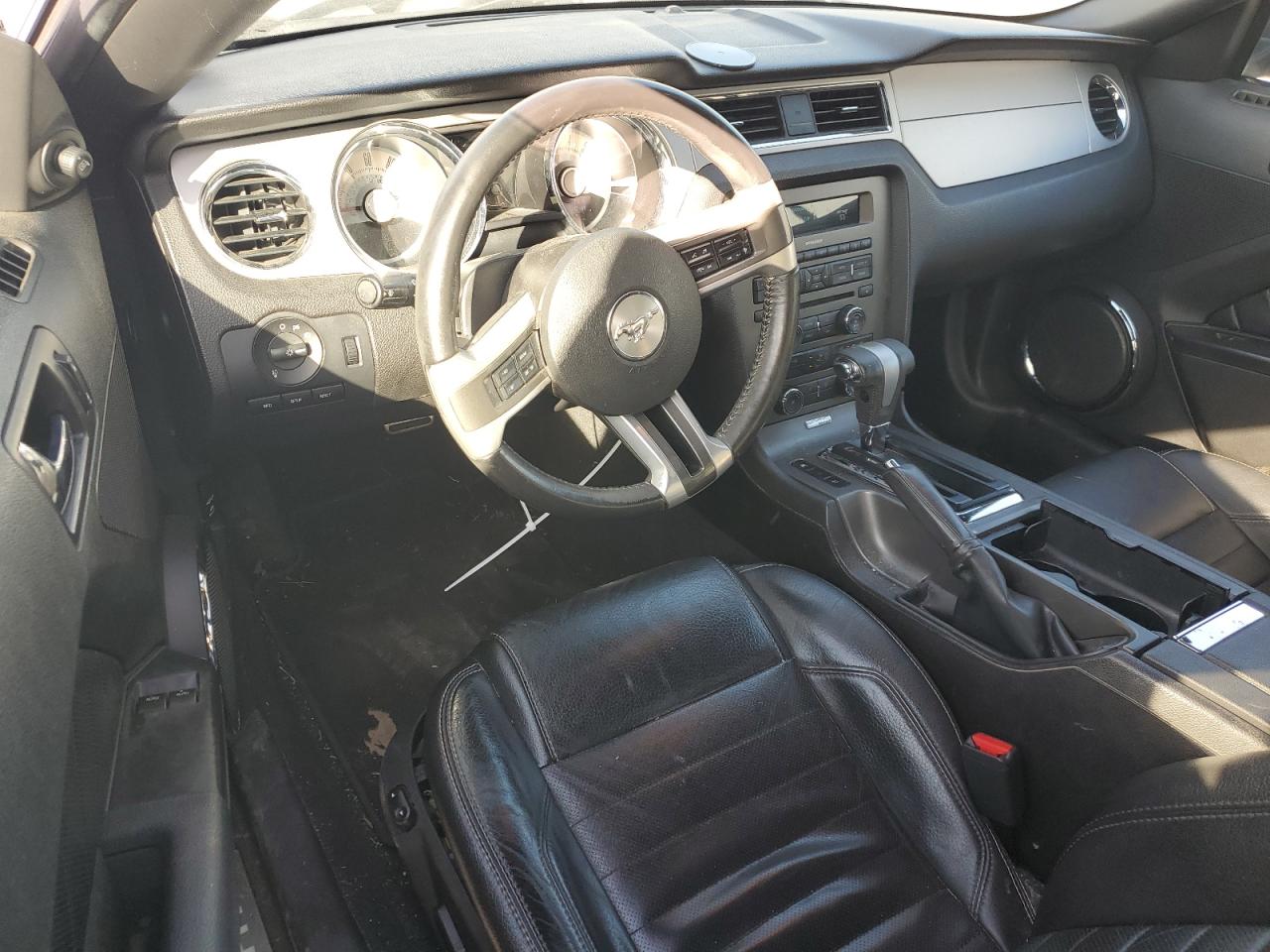 2010 Ford Mustang VIN: 1ZVBP8AN8A5131675 Lot: 45100495