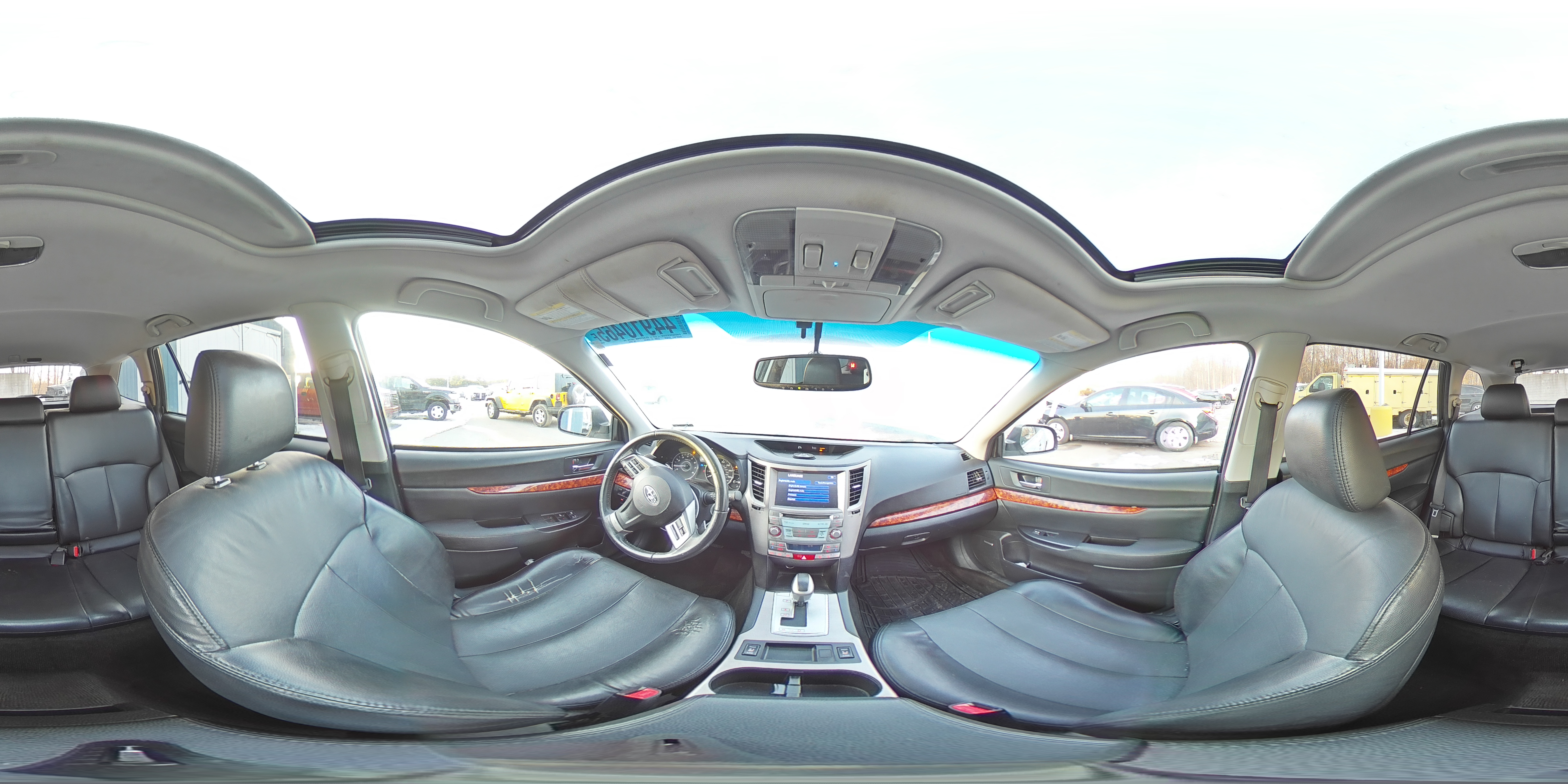 2012 Subaru Outback - Image 13