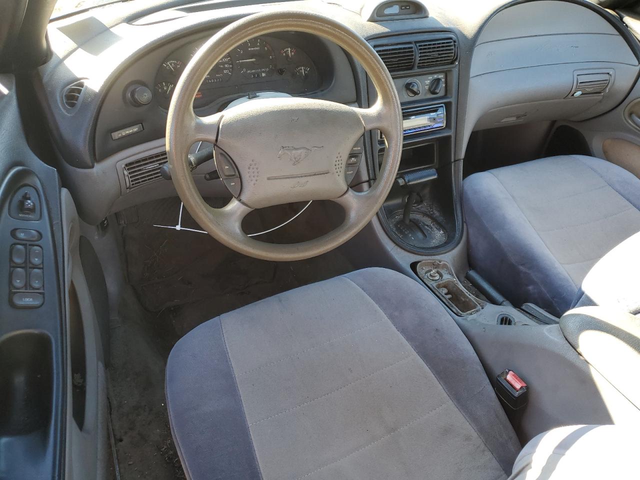 1994 Ford Mustang - Image 8