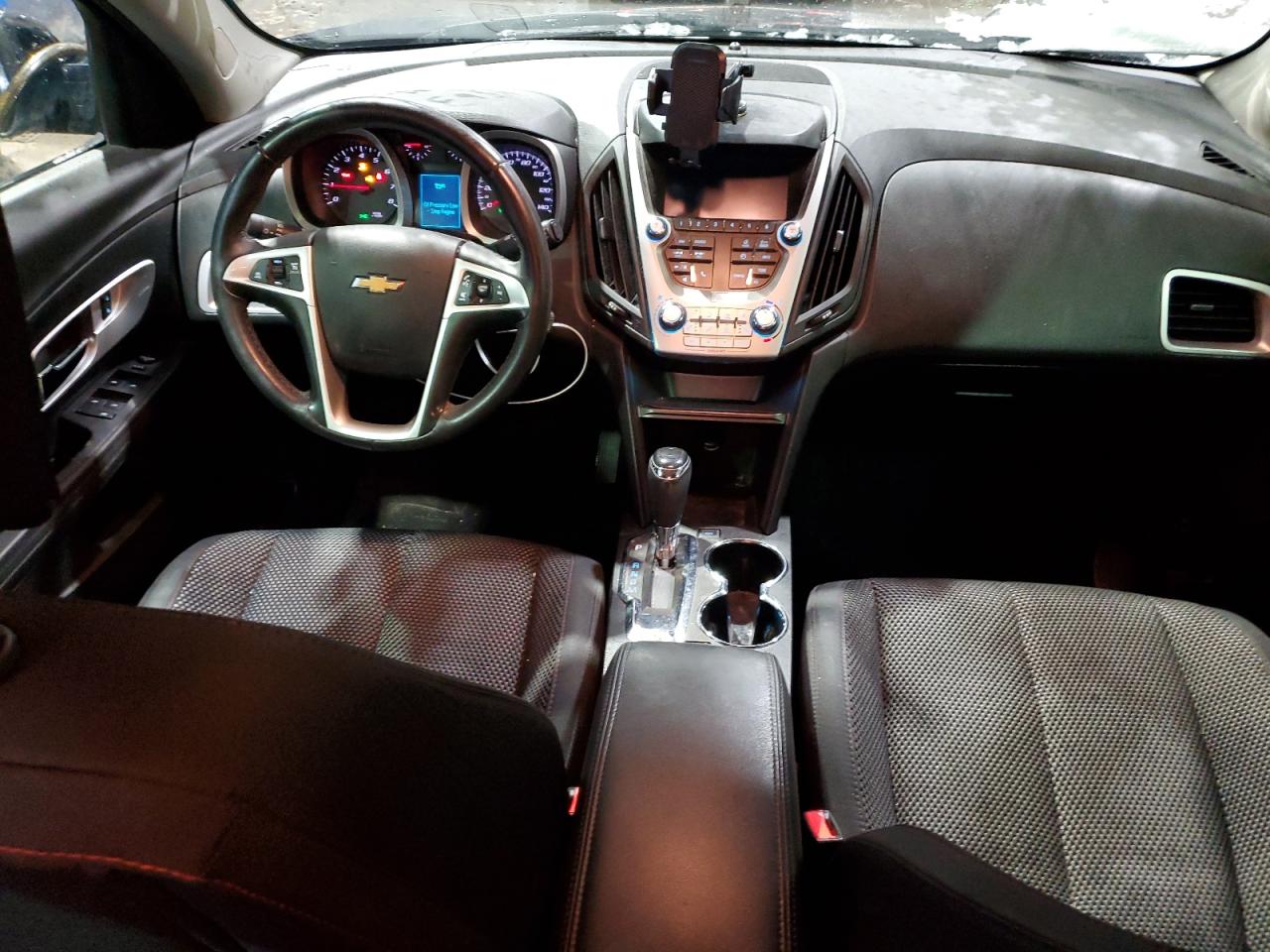 2017 Chevrolet Equinox - Image 8