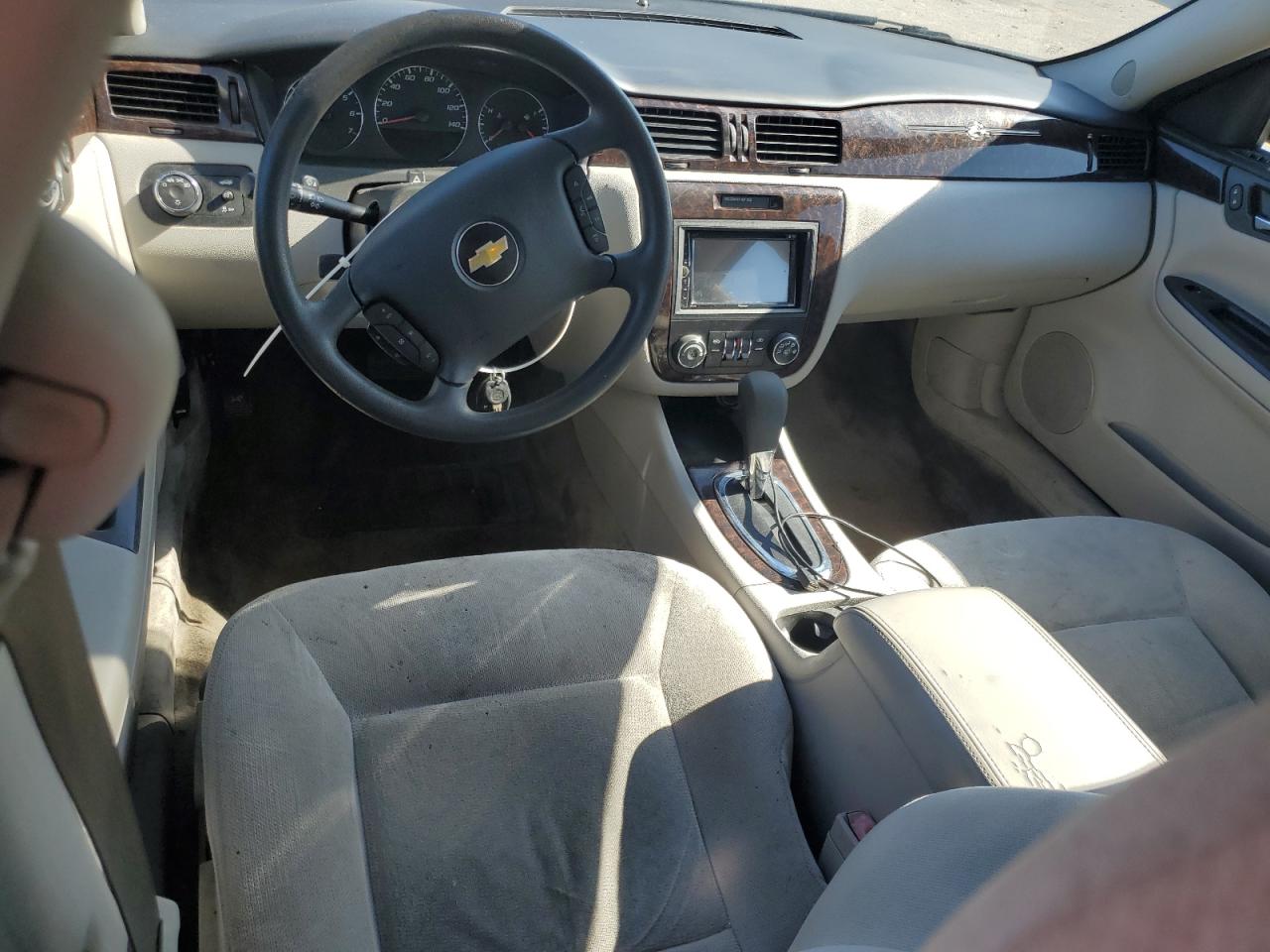 2016 Chevrolet Impala - Image 8