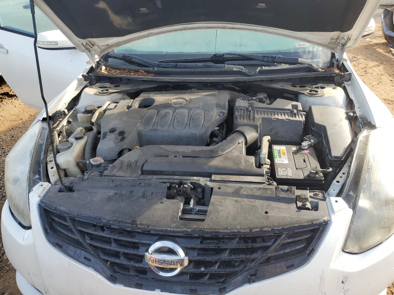 2012 Nissan Altima - Image 11
