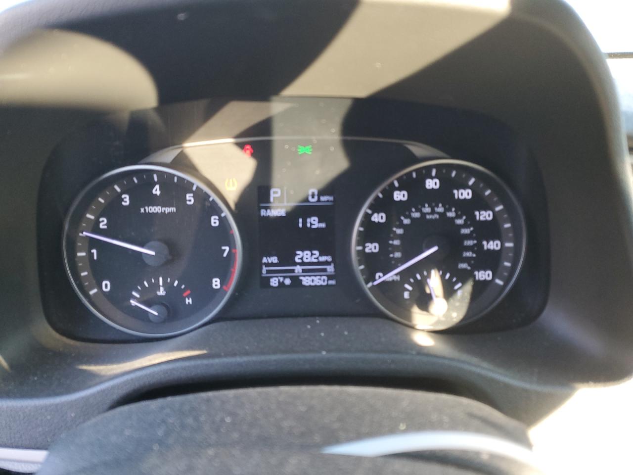 2017 Hyundai Elantra - Image 9