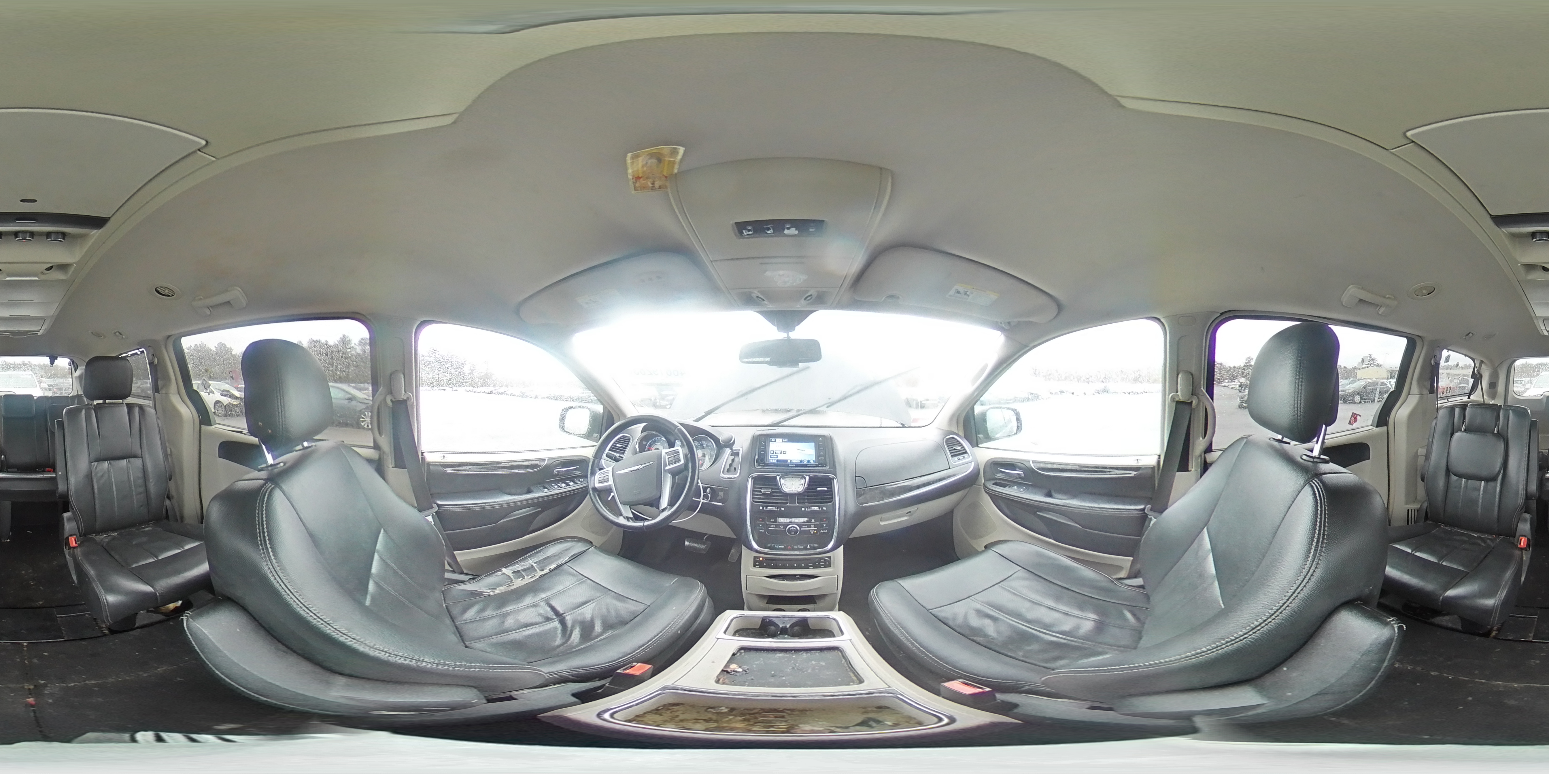 2012 Chrysler Town & Country - Image 14