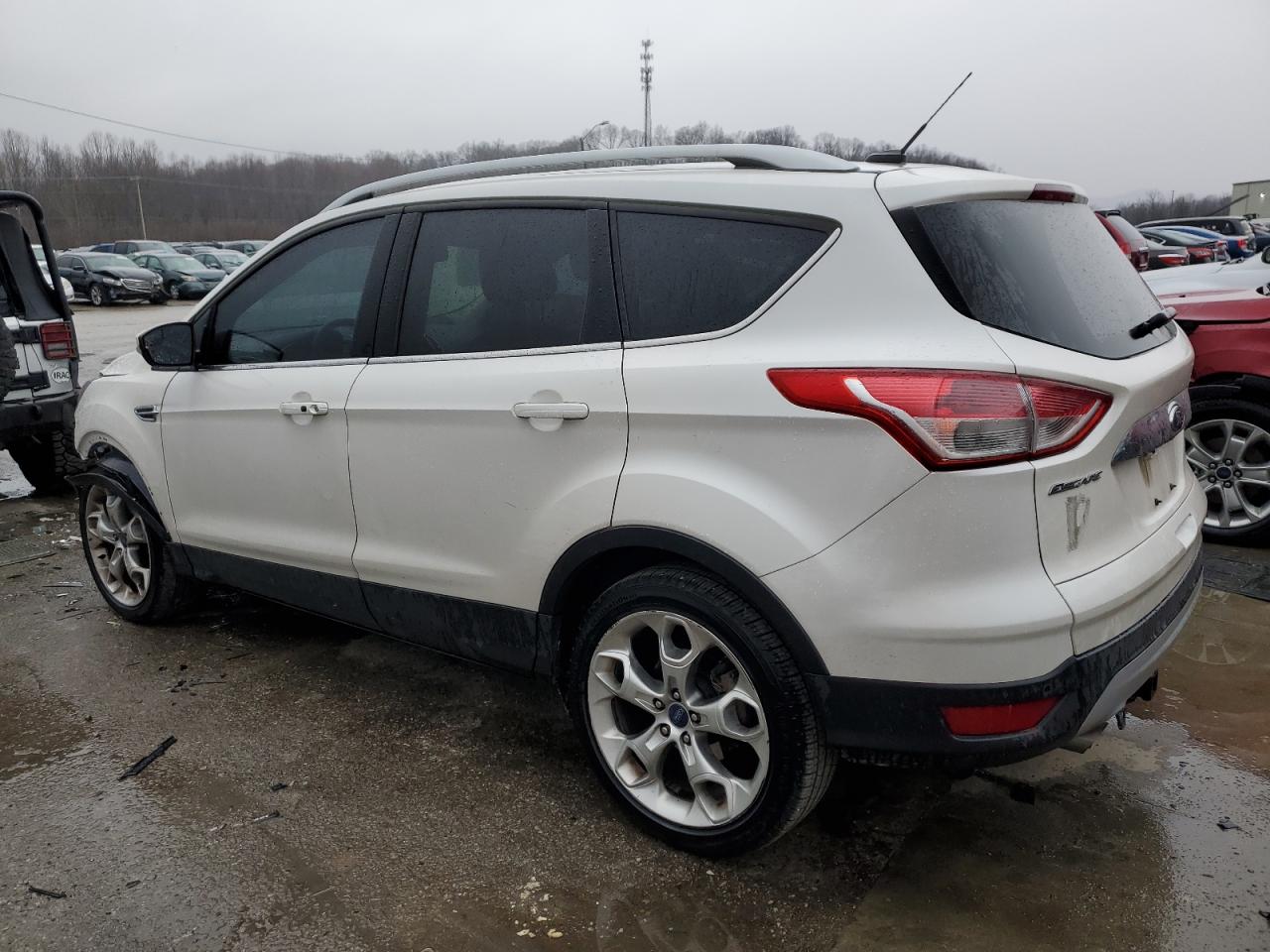 2014 Ford Escape - Image 2