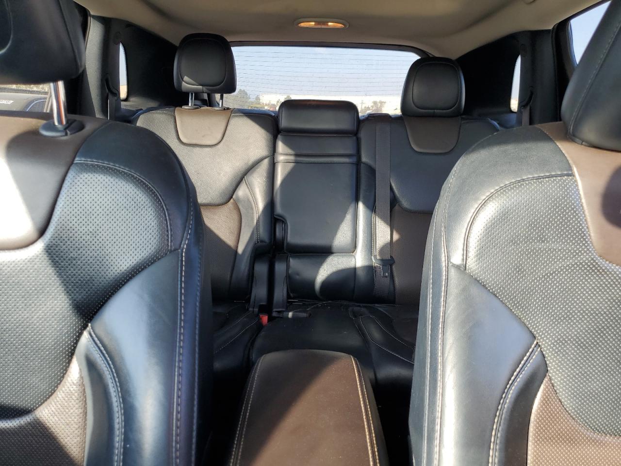 2016 Jeep Grand Cherokee - Image 10