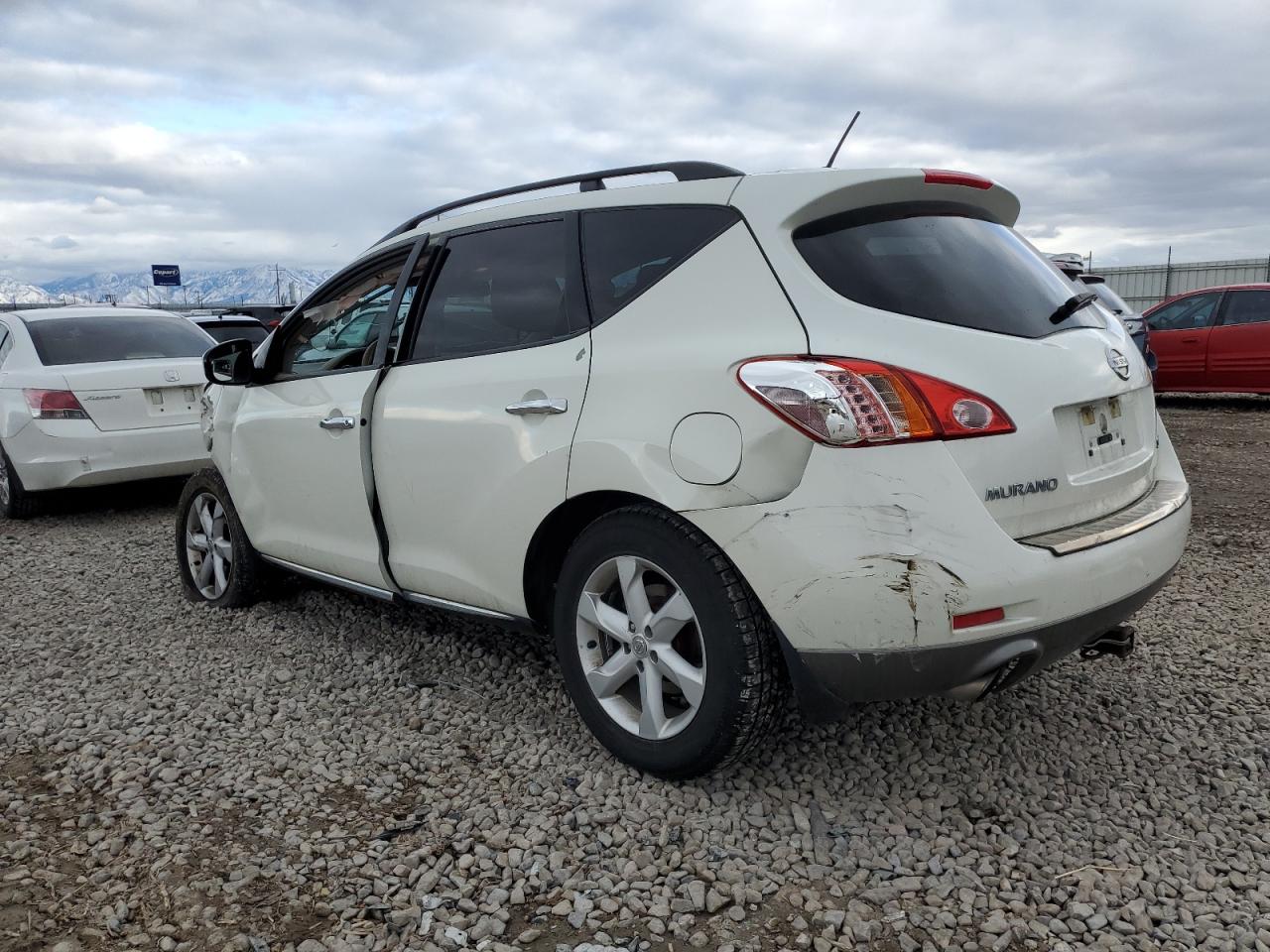 2010 Nissan Murano - Image 2