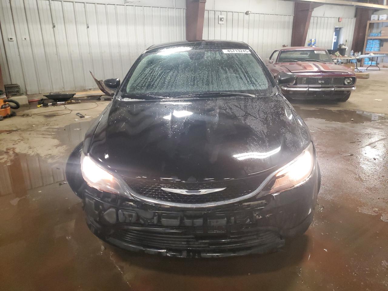 2015 Chrysler 200 - Image 5