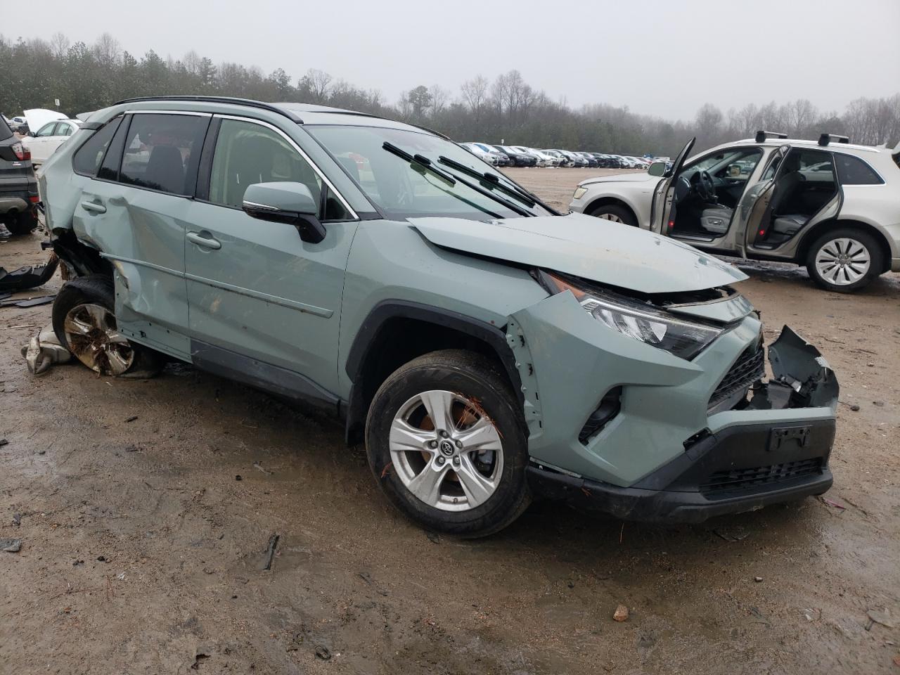2019 Toyota RAV 4 - Image 4
