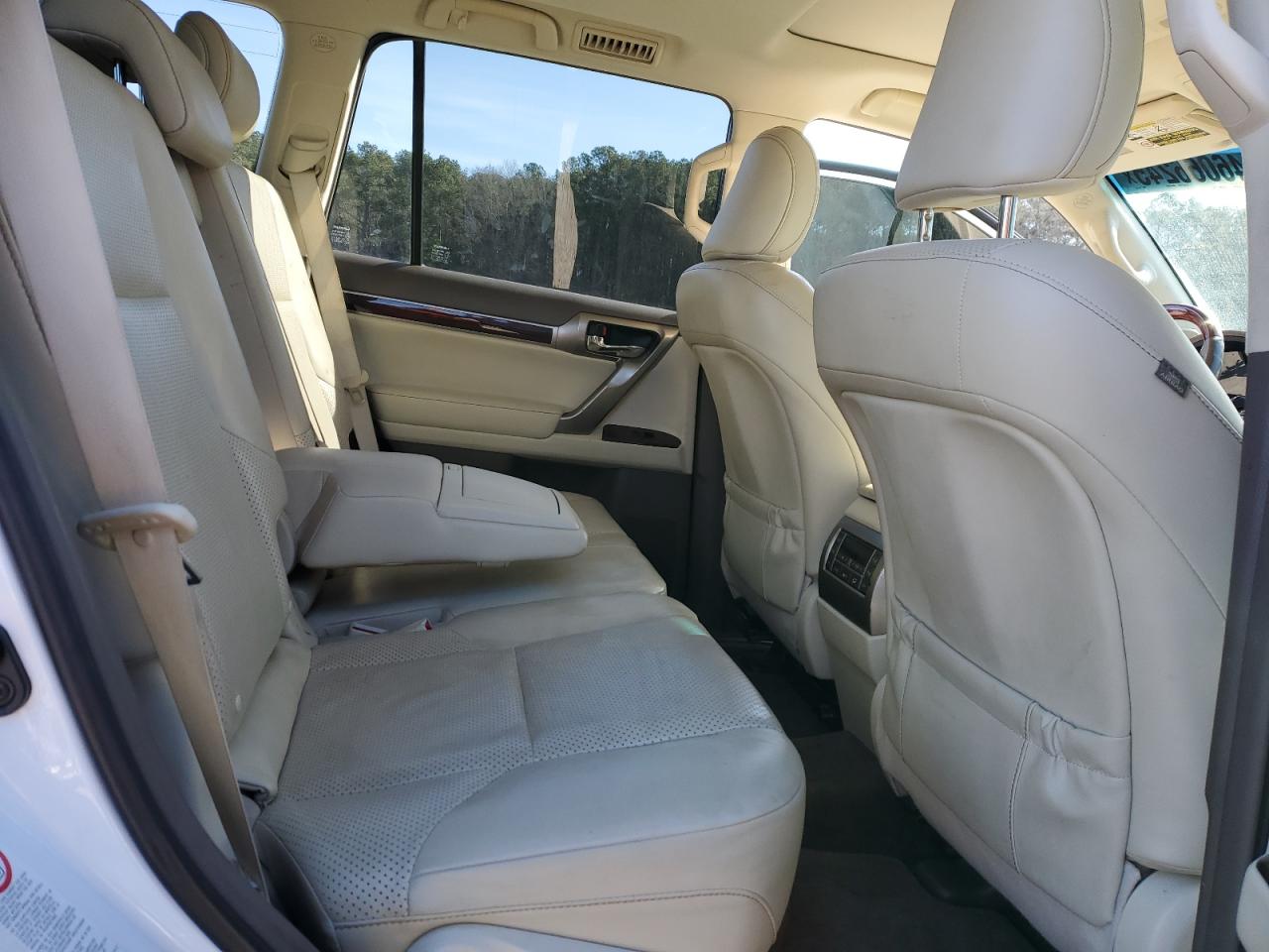 2012 Lexus GX - Image 11