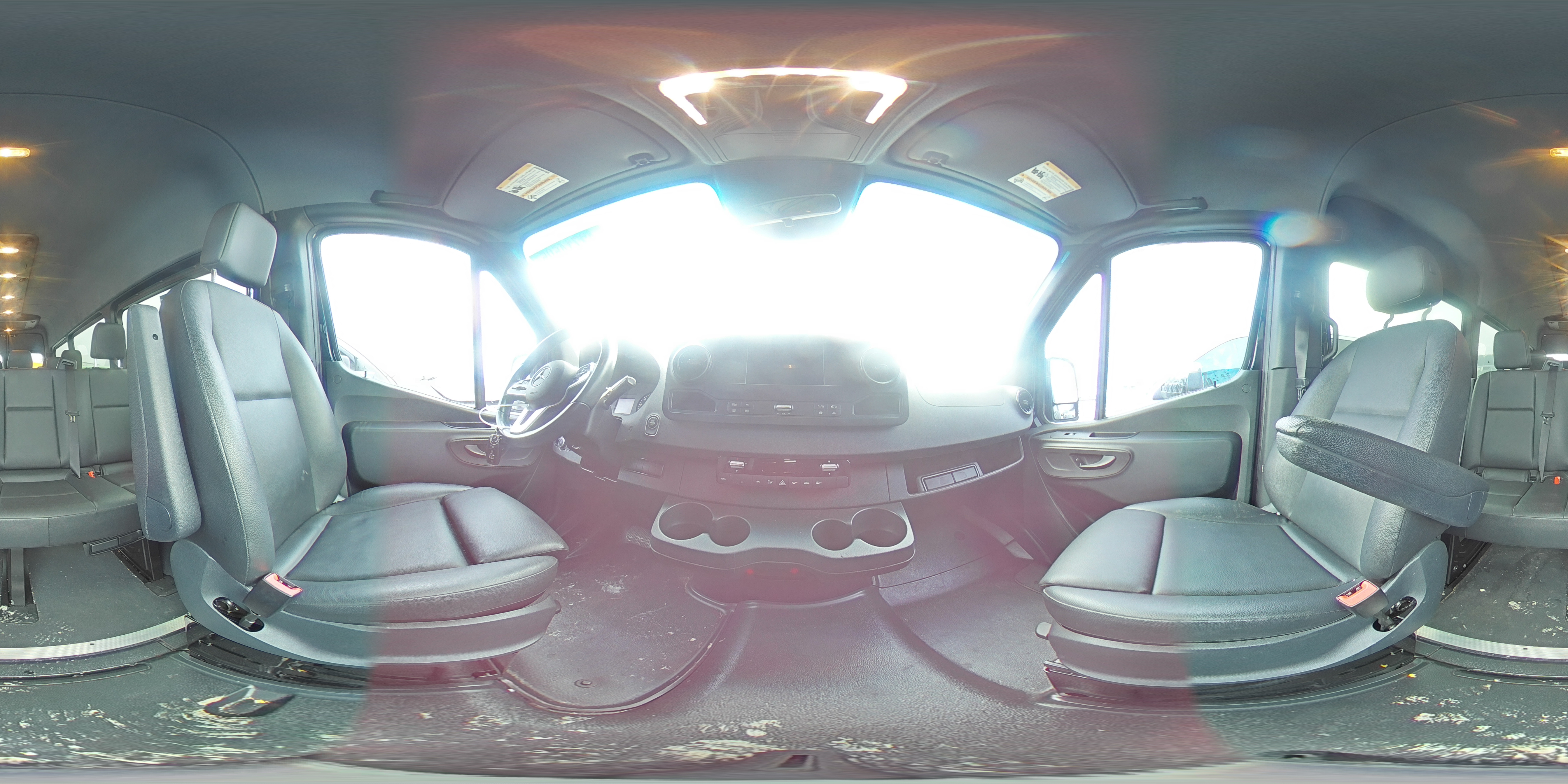 2019 Mercedes-Benz Sprinter - Image 13
