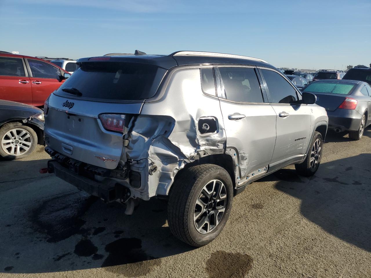 2019 Jeep Compass - Image 3