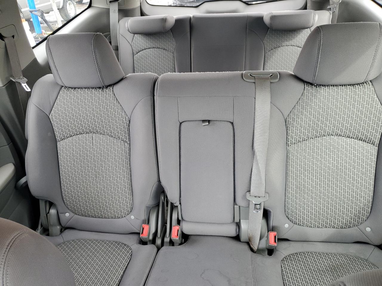 2009 Chevrolet Traverse - Image 10