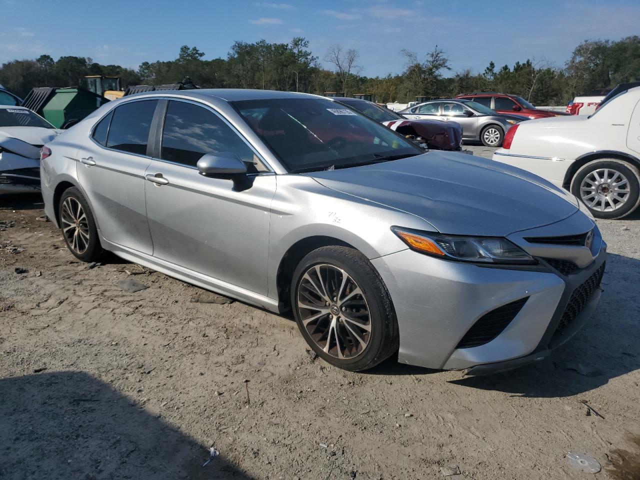2018 Toyota Camry - Image 4