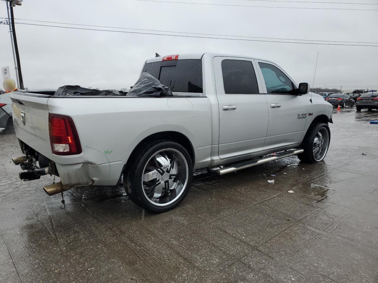 2014 RAM 1500 - Image 3