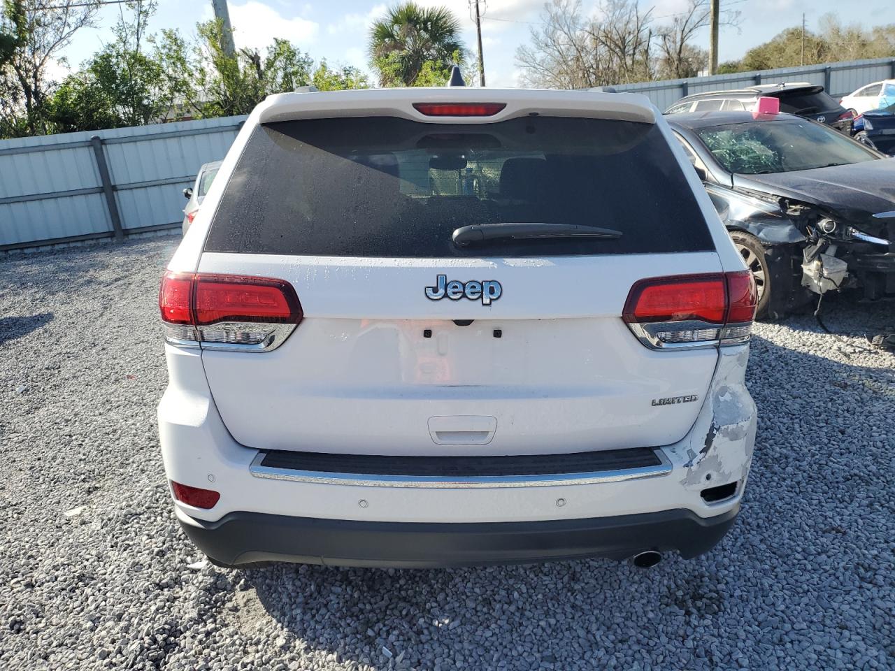 2020 Jeep Grand Cherokee - Image 6