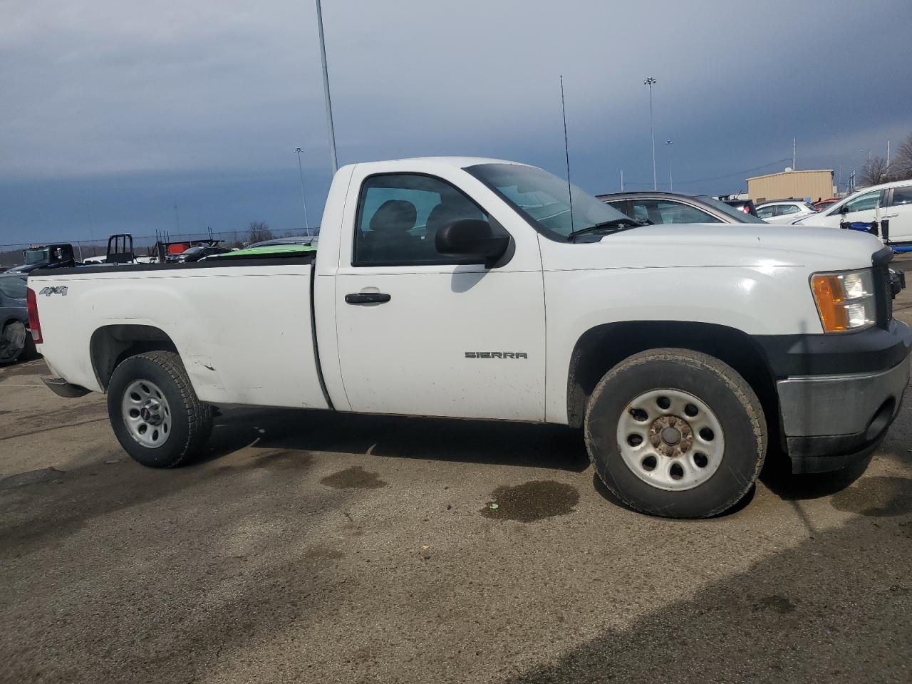 2012 GMC Sierra - Image 4