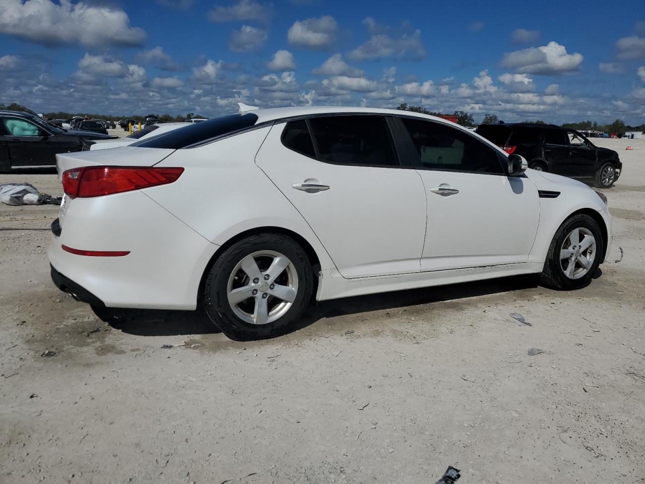 2015 Kia Optima - Image 3