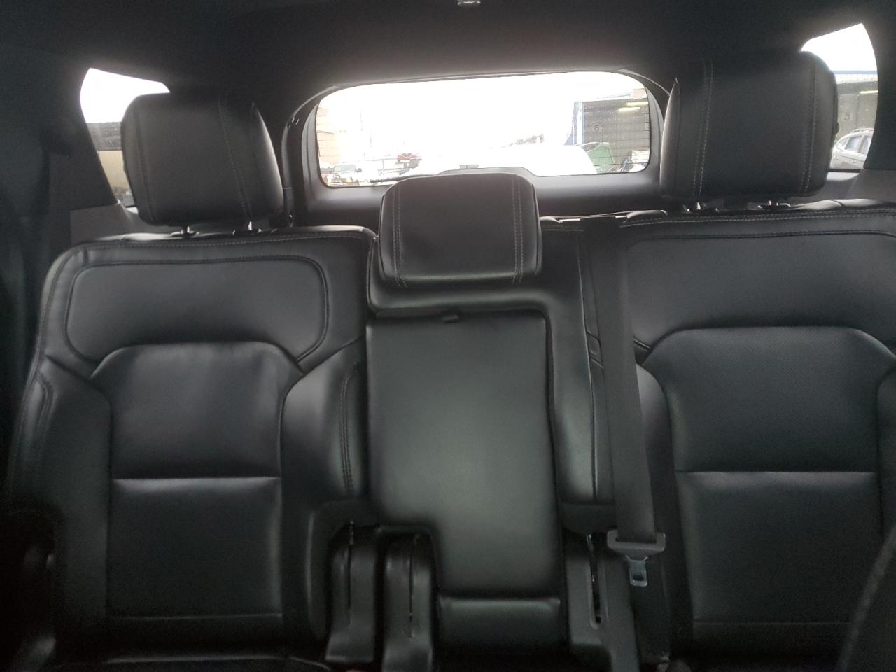2017 Ford Explorer - Image 10