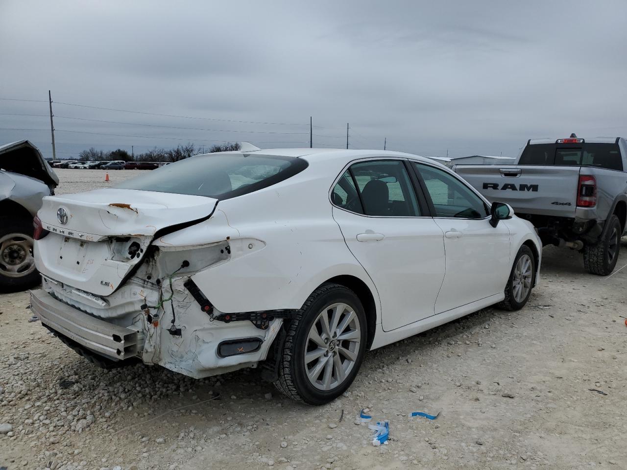 2021 Toyota Camry - Image 3