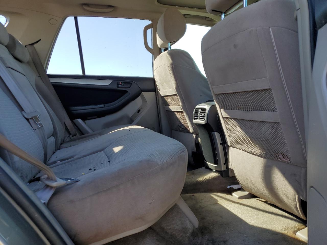 2003 Toyota 4Runner - Image 11