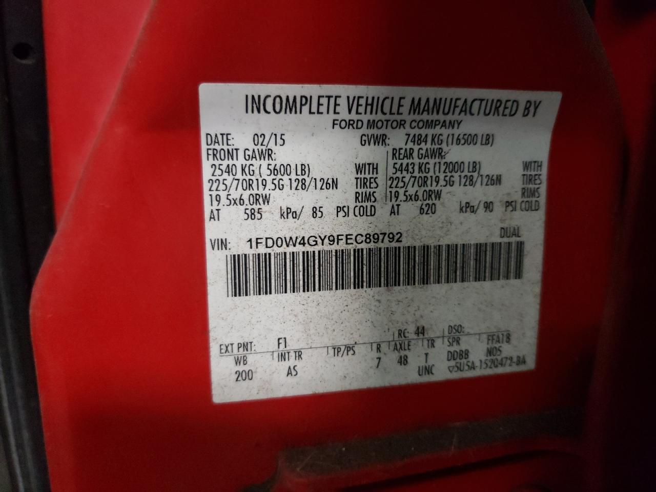 2015 Ford F450 - Image 12