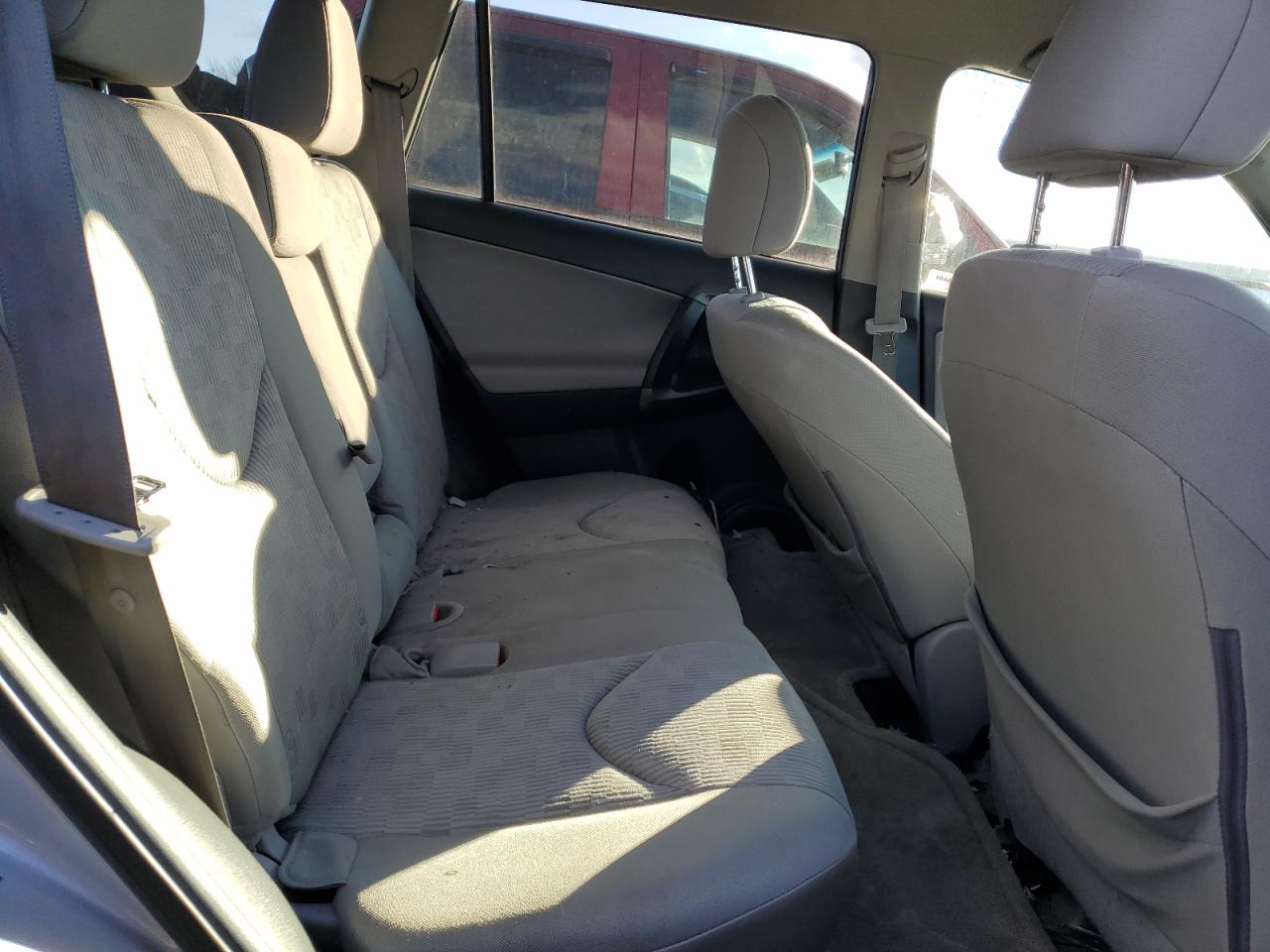 2011 Toyota RAV 4 - Image 10