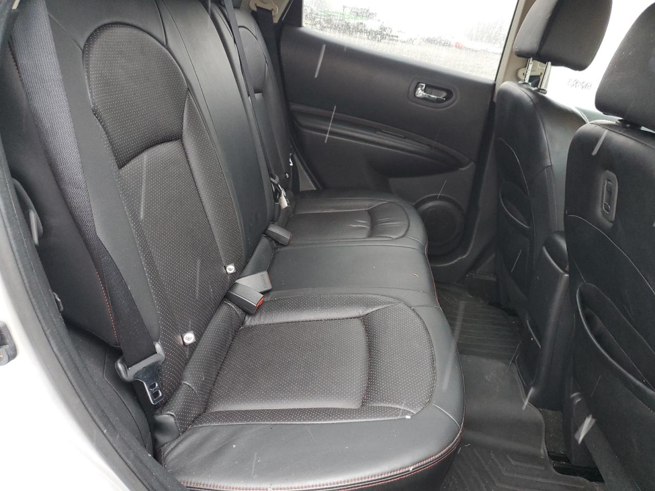 2011 Nissan Rogue - Image 11