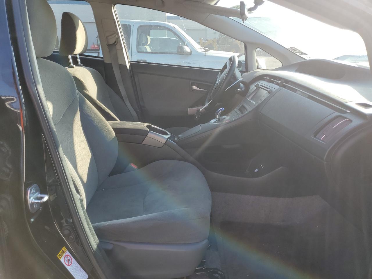 2014 Toyota Prius - Image 7