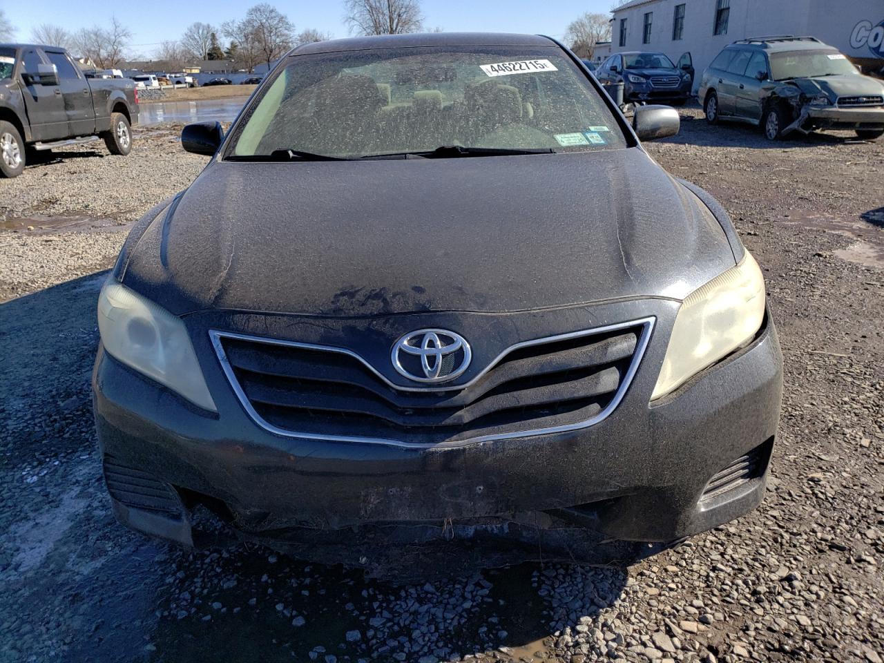 2010 Toyota Camry - Image 5