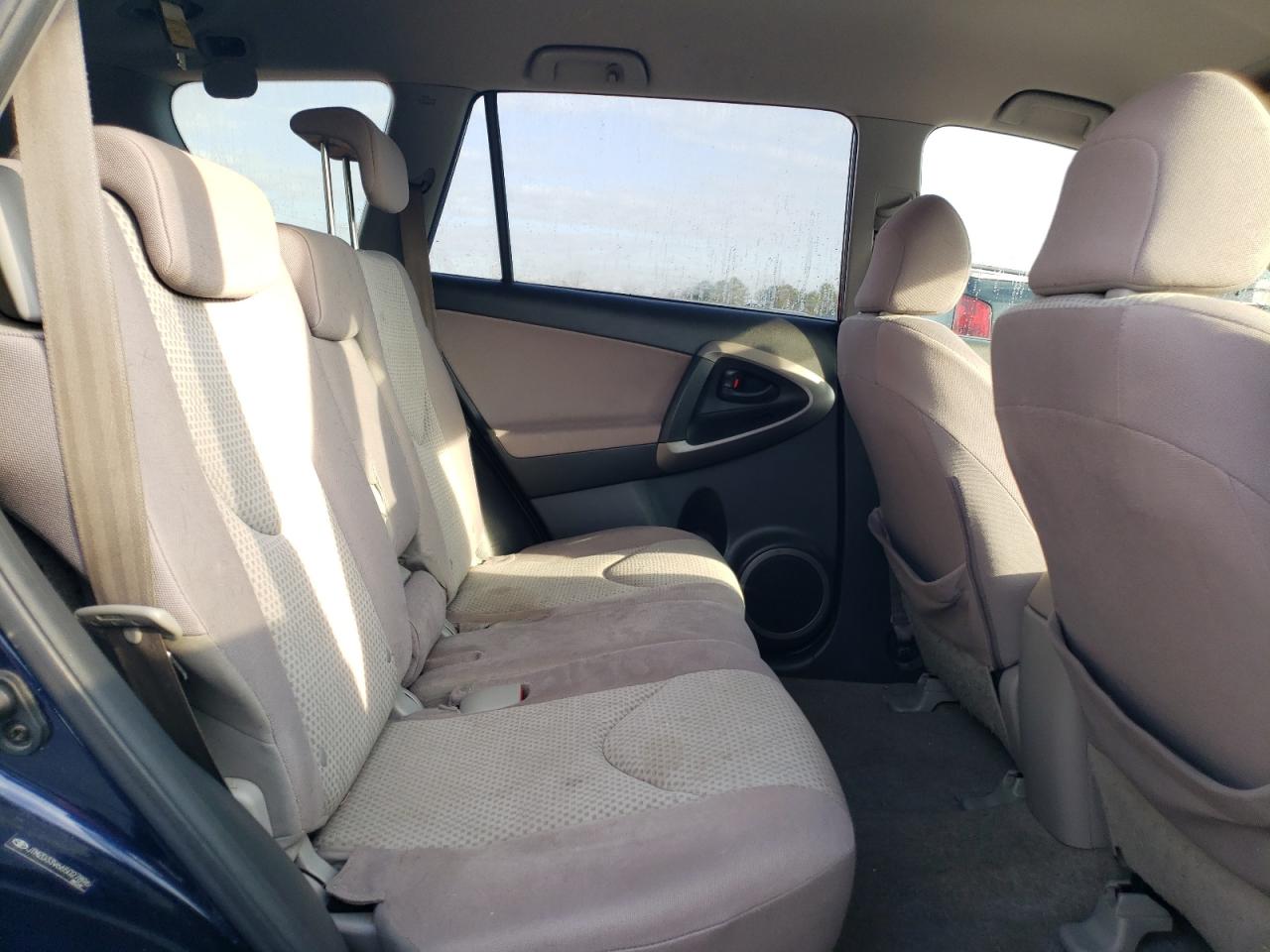 2006 Toyota RAV 4 - Image 11