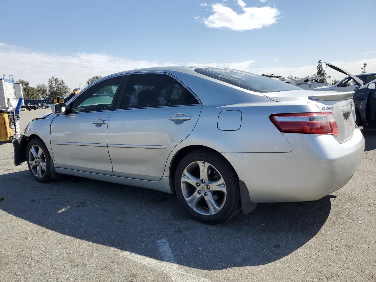 2009 Toyota Camry - Image 2