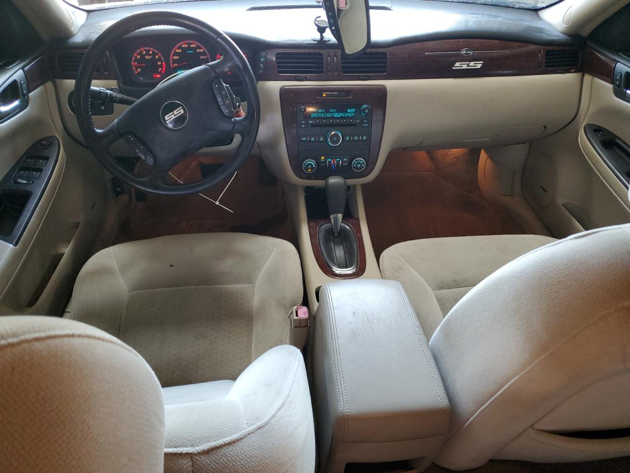 2006 Chevrolet Impala - Image 8