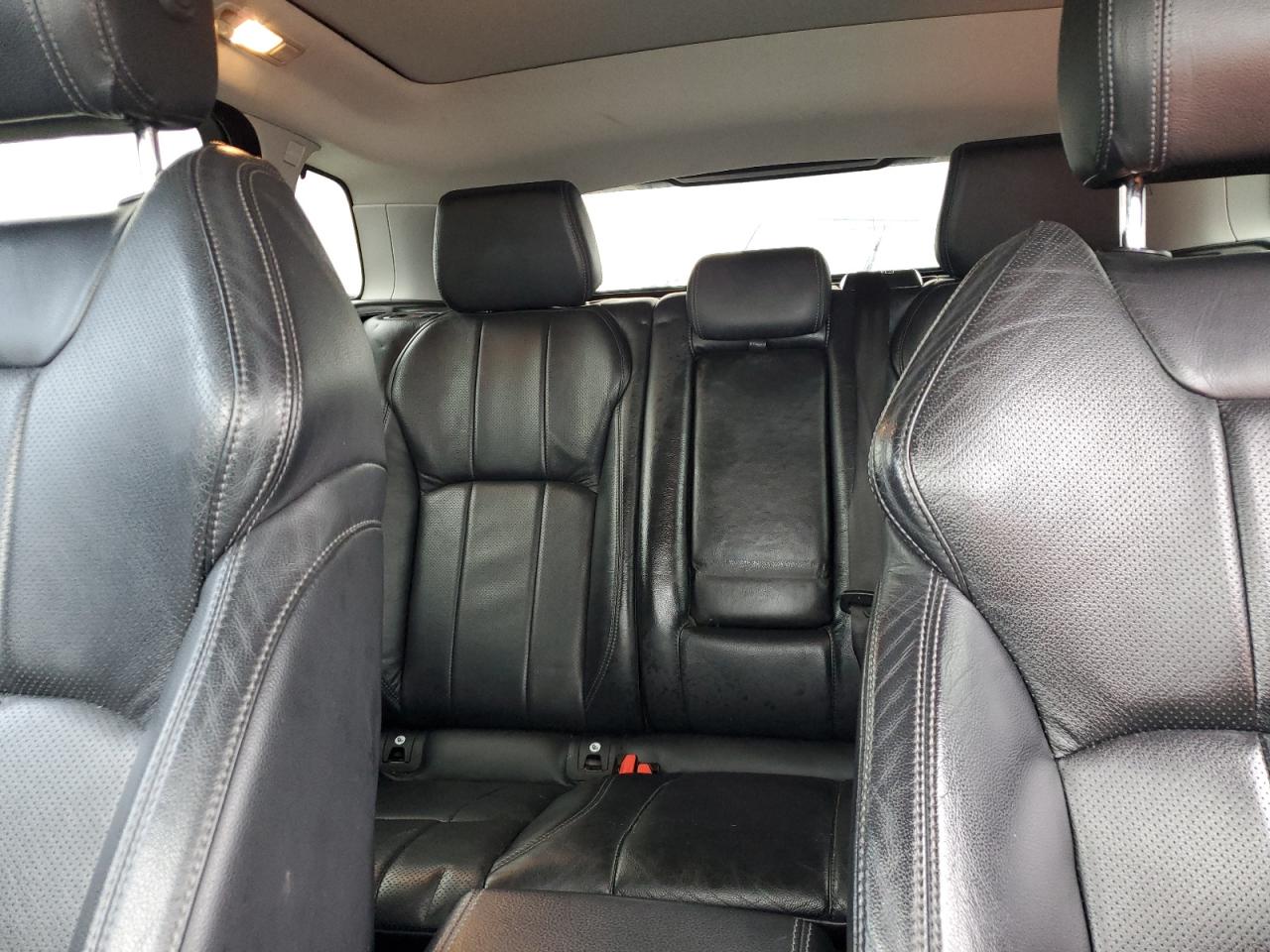 2017 Land Rover Range Rover - Image 10