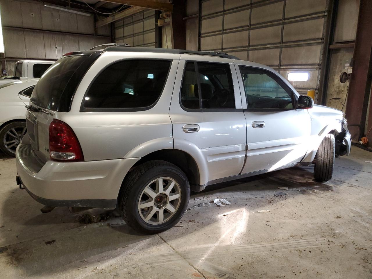 2004 Buick Rainer - Image 3