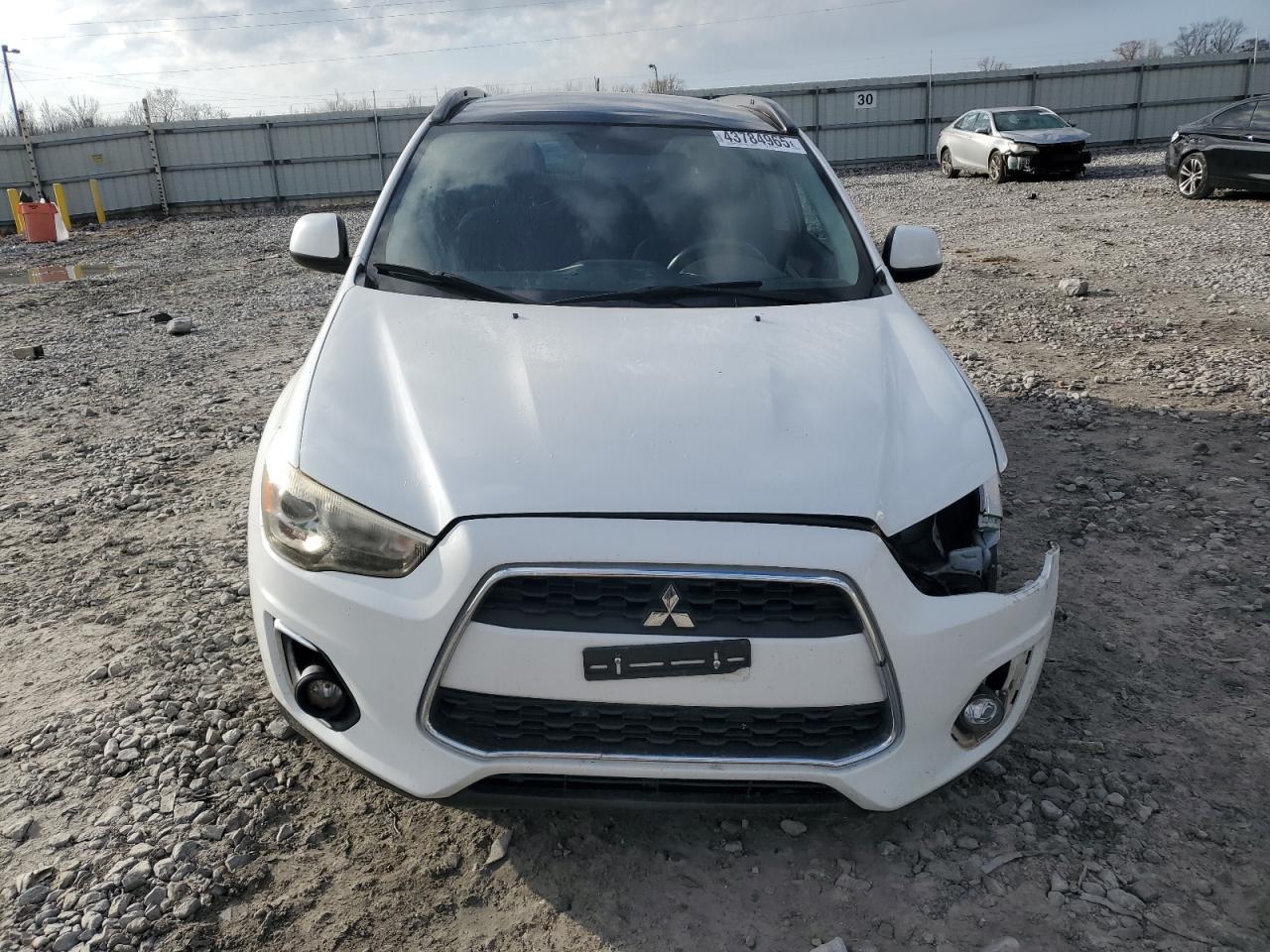 2013 Mitsubishi Outlander - Image 5