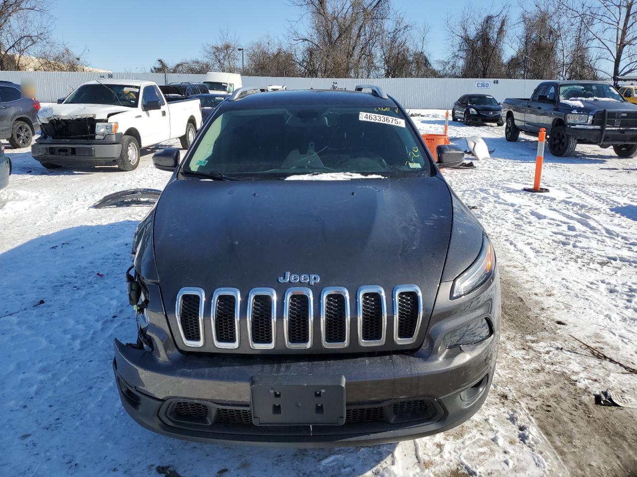 2015 Jeep Grand Cherokee - Image 5
