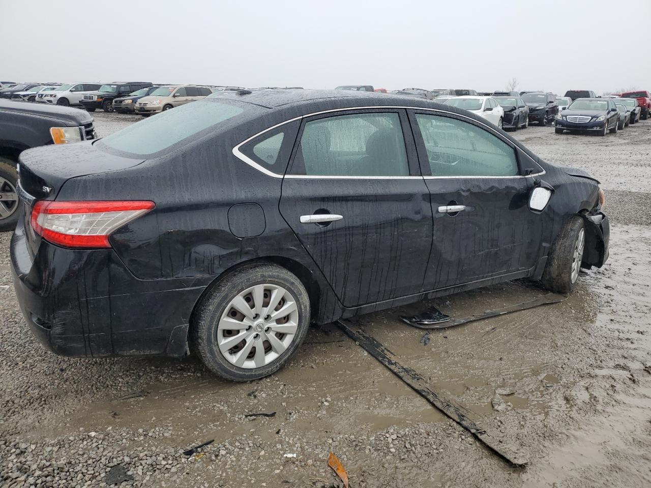 2015 Nissan Sentra - Image 3