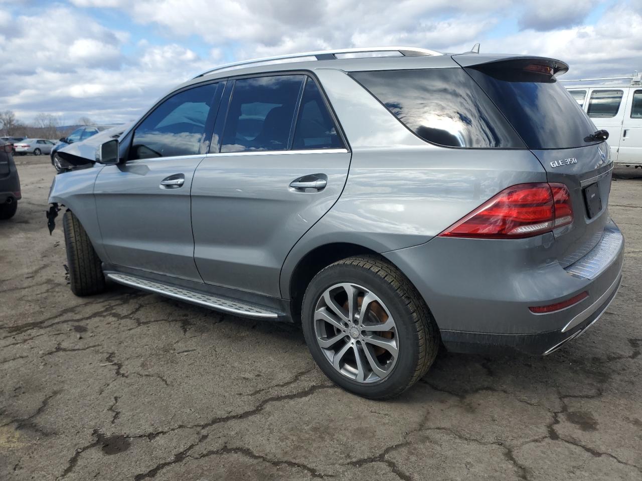 2016 Mercedes-Benz GLE - Image 2