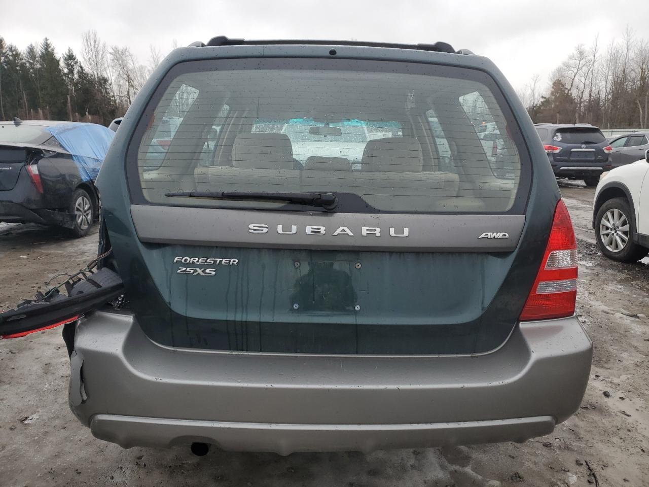 2004 Subaru Forester - Image 6